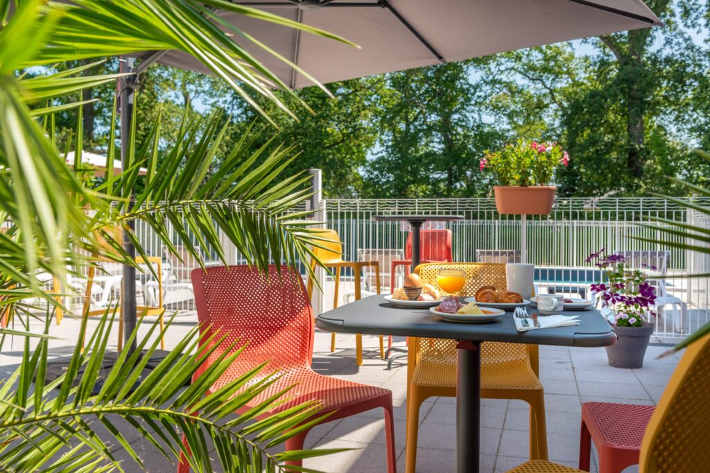 COMFORT APARTHOTEL NANTES LA BEAUJOIRE - Hôtel pour groupes à NANTES - Photo