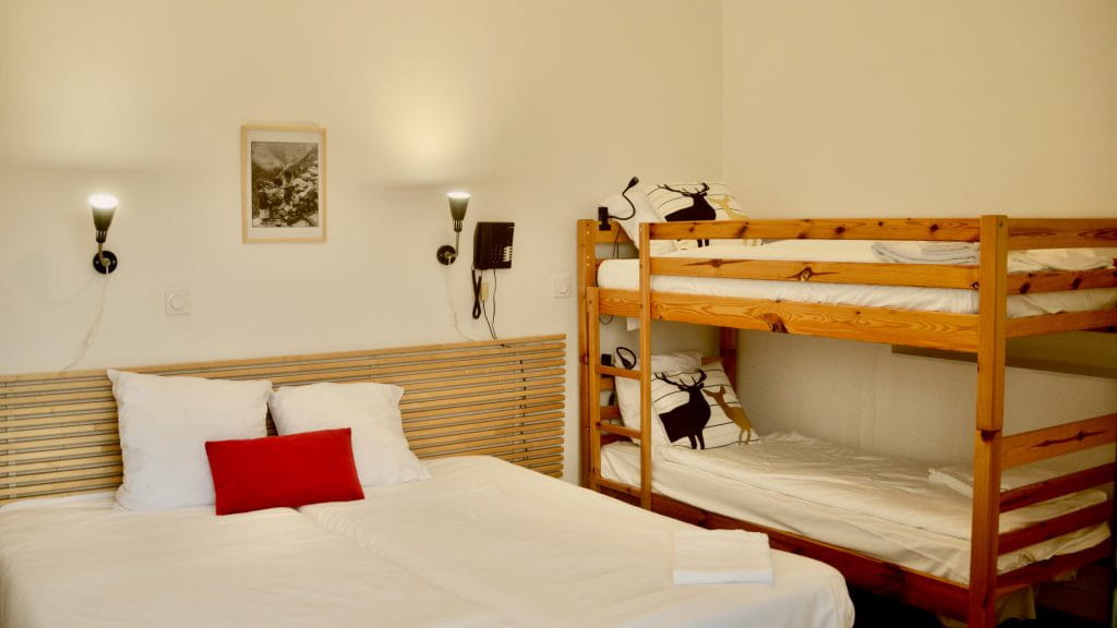 HOSTEL LES BOIS VERTS