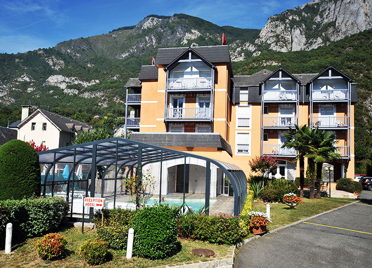 CHEZ PIERRE D&rsquo;AGOS HÔTEL – RESTAURANT