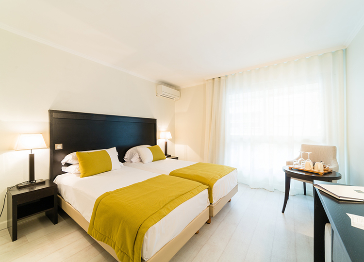 HELIOS HÔTEL
