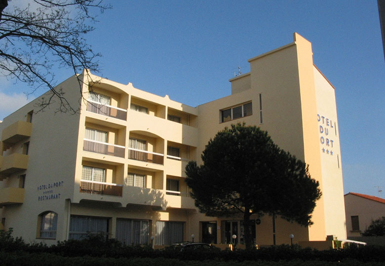 HÔTEL DU PORT