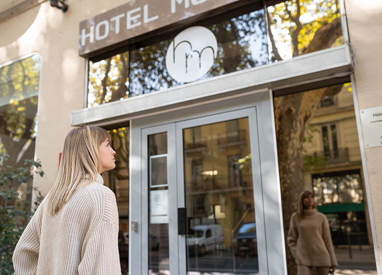 HÔTEL MONDIAL