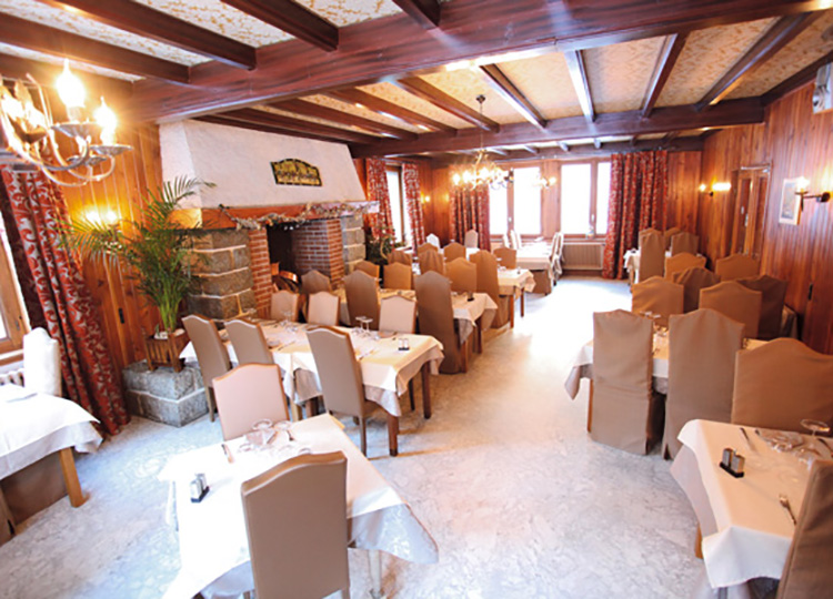 HÔTEL – RESTAURANT ALPAZUR