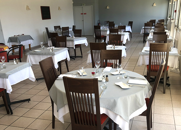 HÔTEL - RESTAURANT LA PYRAMIDE
