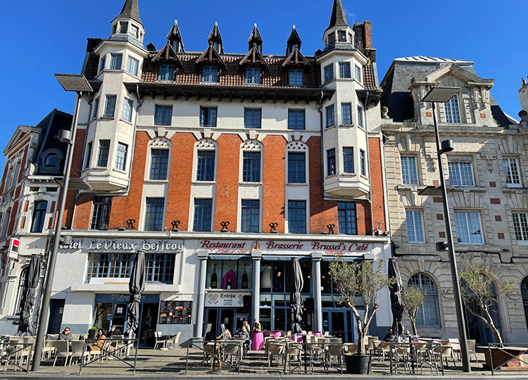HÔTEL-RESTAURANT LE VIEUX BEFFROI