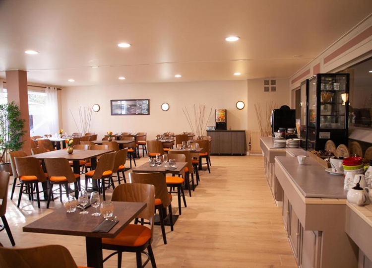 HÔTEL - RESTAURANT LES ALIGNEMENTS