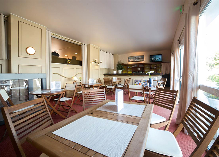 HÔTEL - RESTAURANT LES ALIGNEMENTS