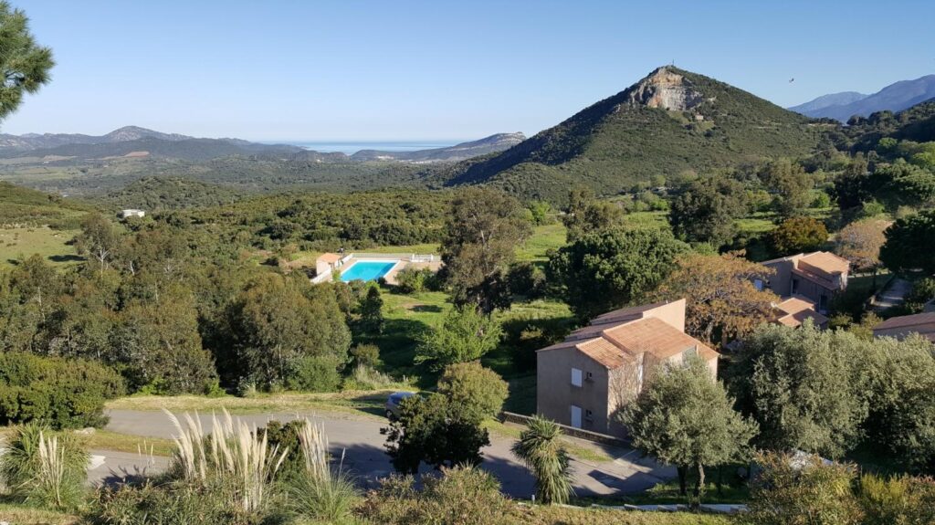 HÔTEL & RESIDENCE U NEBBIU