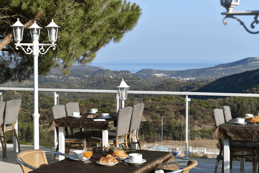 HÔTEL & RESIDENCE U NEBBIU