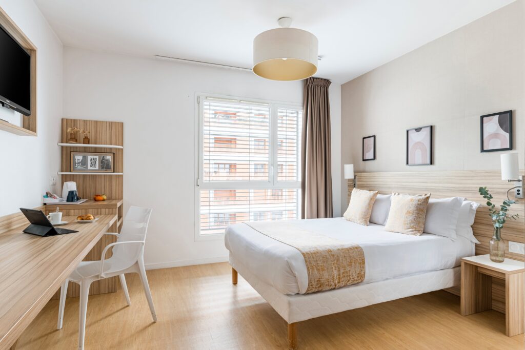 Q7 LODGE 4 ETOILES