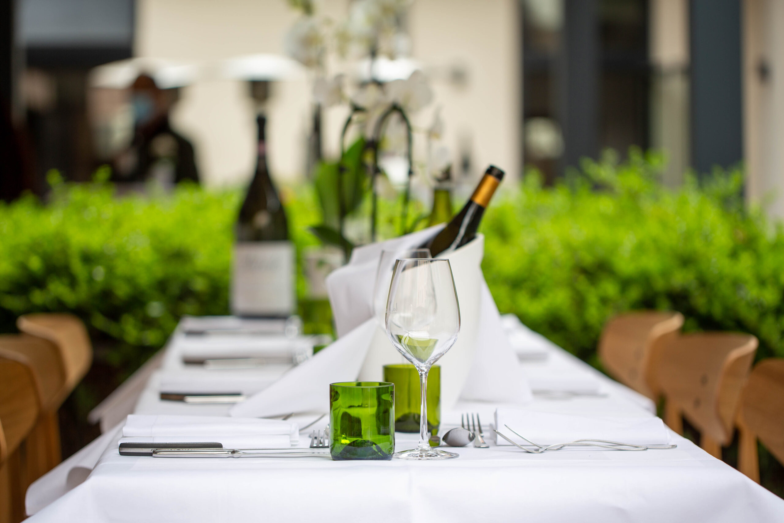 des tables qui peuvent accueillir vos groupes