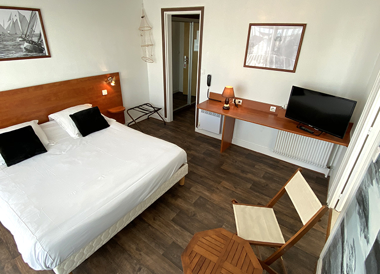 Chambre de l’Hôtel-Restaurant Les Alignements pour groupe à Carnac