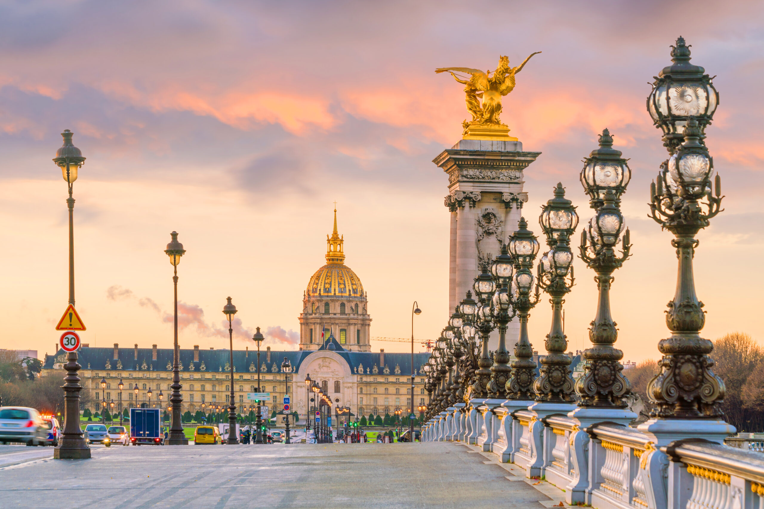 Pont Alexandre-III à Paris pour organiser un séjour de groupe en Île-de-France